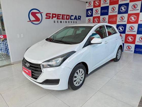 HYUNDAI HB20 1.0 COMFORT 12V FLEX 4P MANUAL HYUNDAI HB20 1.0 COMFORT 12V FLEX 4P MANUAL